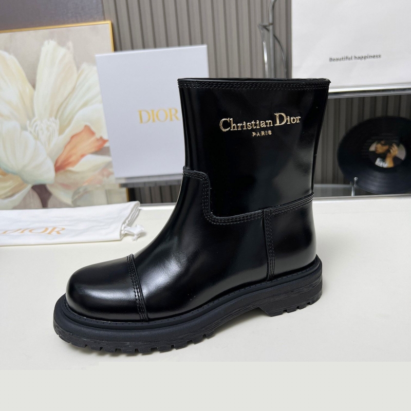 ch**an D*or boots